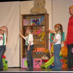 Muzikantjes (10) - Toneelvereniging Plankenkoorts 